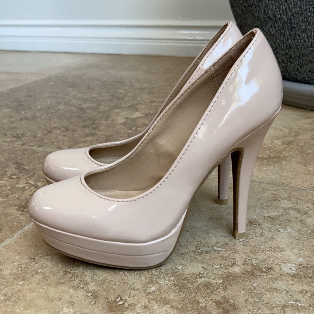 LC LAUREN CONRAD nude platform heels size 6M